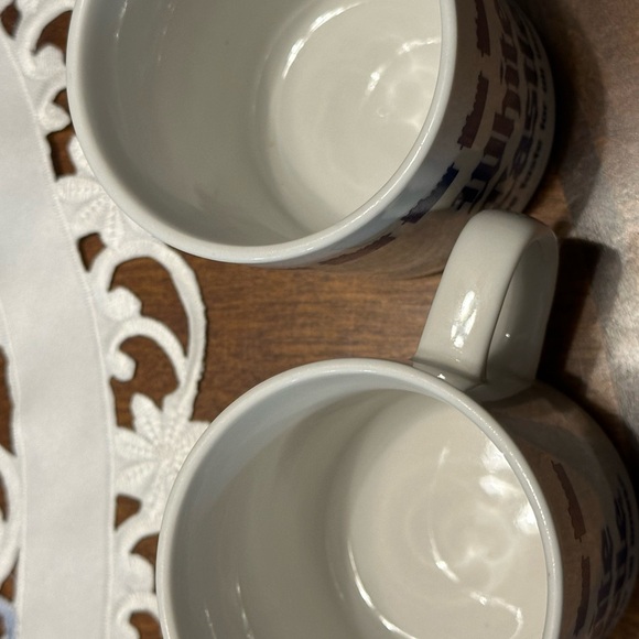 2 White Castle Restaurant Coffee Mugs from 1990  collectible - Picture 3 of 7